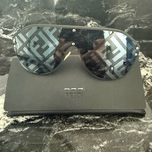 Fendi Black and Gray Women's Sunglasses